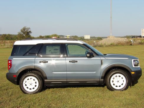 New 2025 Ford Bronco Sport Heritage w/ Convenience Package image 12
