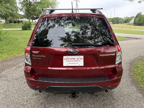 Used 2010 Subaru Forester 2.5X Limited AWD/4WD image 4