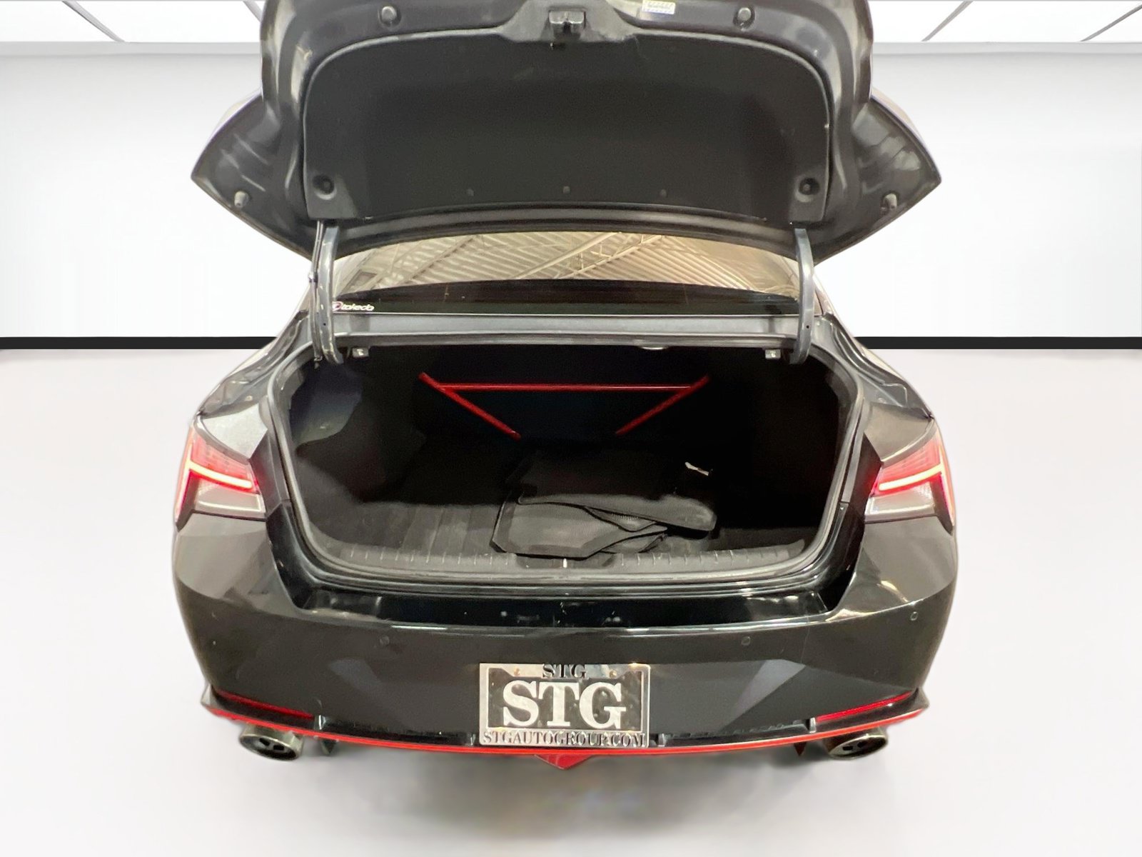 Used 2023 Hyundai Elantra N FWD image 20