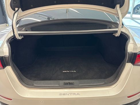 Used 2024 Nissan Sentra SR image 26