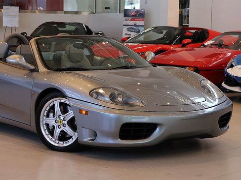 Used 2002 Ferrari 360 Spider RWD image 8