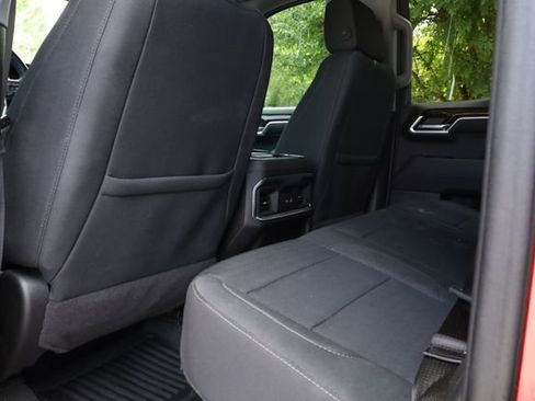 Used 2023 GMC Sierra 1500 Elevation image 8