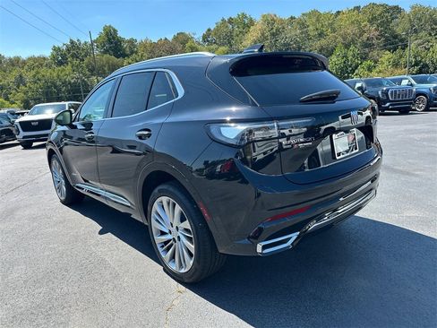 New 2025 Buick Envision Avenir image 8