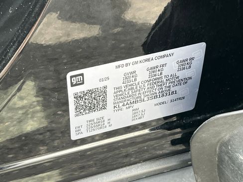 Used 2025 Buick Encore GX Preferred FWD image 29