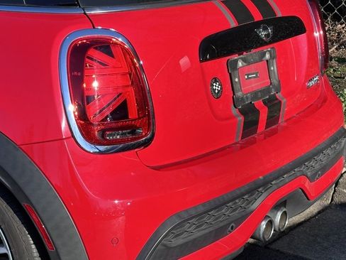 Used 2024 MINI Cooper S image 9