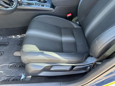 Used 2025 Honda Civic Sport image 15