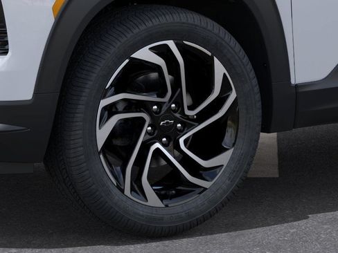 New 2026 Chevrolet TrailBlazer RS w/ Convenience Package AWD/4WD image 9