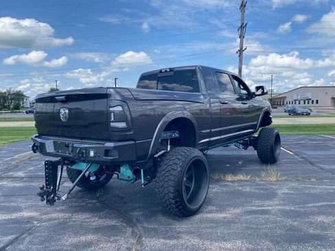 Used 2021 RAM 2500 Limited AWD/4WD image 9