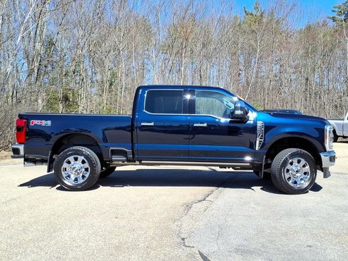 Certified 2025 Ford F350 Lariat w/ Lariat Ultimate Package AWD/4WD image 3