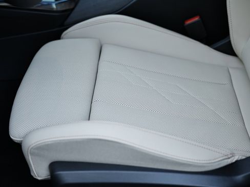 New 2026 BMW X3 xDrive30 w/ Premium Package image 21