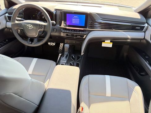 New 2026 Toyota Camry SE FWD image 28