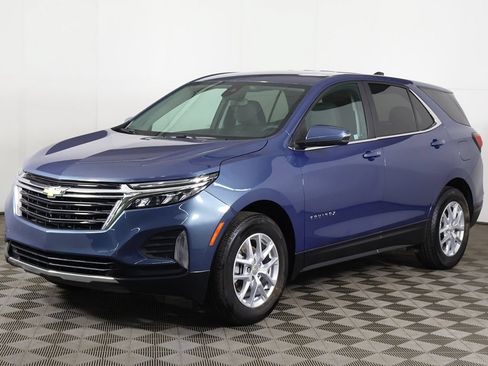 Used 2024 Chevrolet Equinox LT FWD image 8