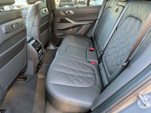 New 2026 BMW X5 sDrive40i image 37