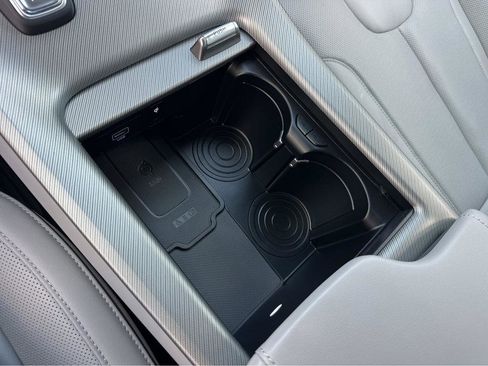 Used 2023 Hyundai Palisade SEL w/ Cargo Package image 28