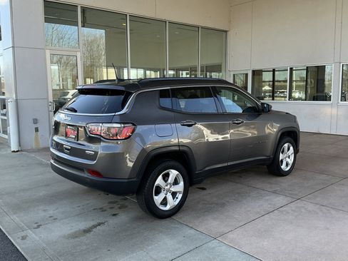 Used 2020 Jeep Compass Latitude w/ Cold Weather Group image 22