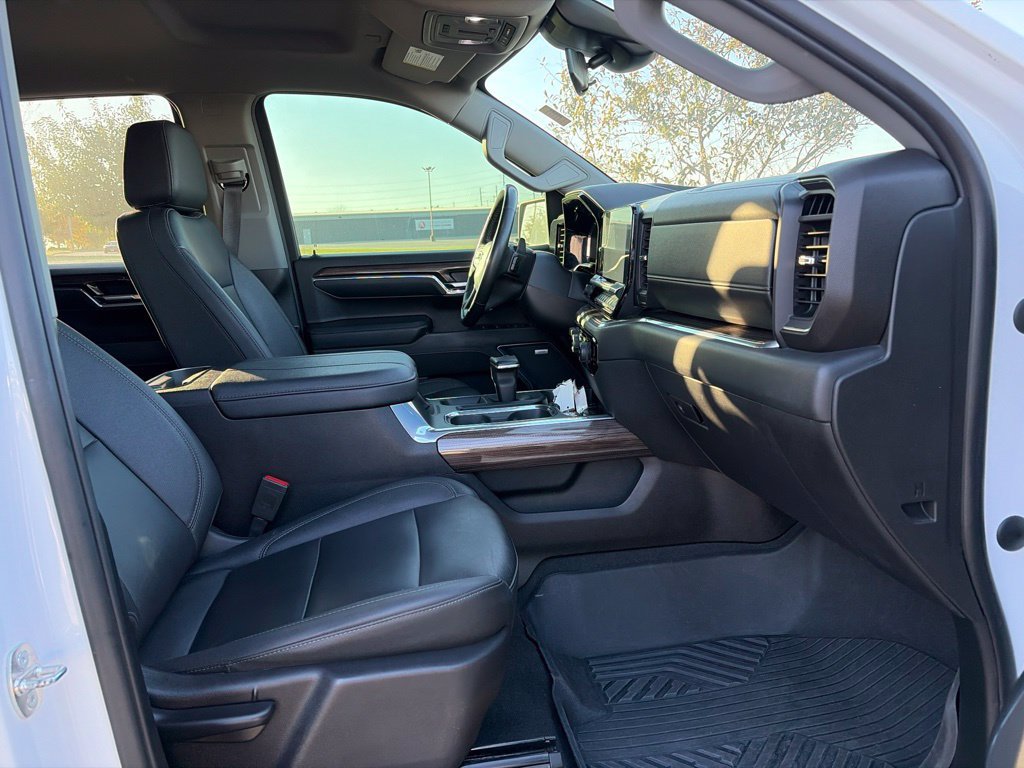 Used 2024 Chevrolet Silverado 1500 RST w/ RST All Star Premium Package AWD/4WD image 25