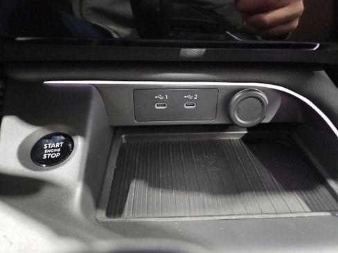 New 2026 Nissan Sentra SR w/ Floor Mat Package image 21