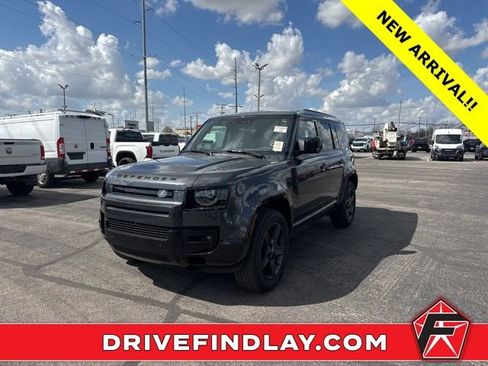 Used 2024 Land Rover Defender 110 X-Dynamic SE AWD/4WD image 1