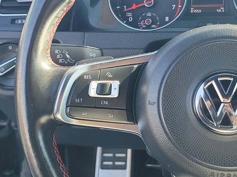 Used 2017 Volkswagen GTI Sport image 19