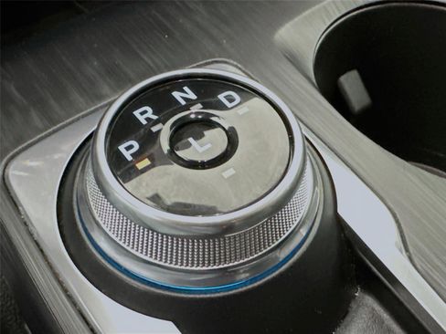 Used 2025 Ford Escape ST-Line Select image 17