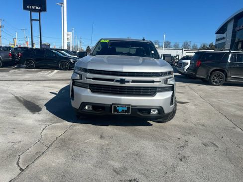 Used 2020 Chevrolet Silverado 1500 RST AWD/4WD image 2