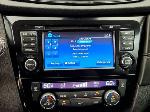 Used 2017 Nissan Rogue SL w/ SL HEV Premium Package AWD/4WD image 19