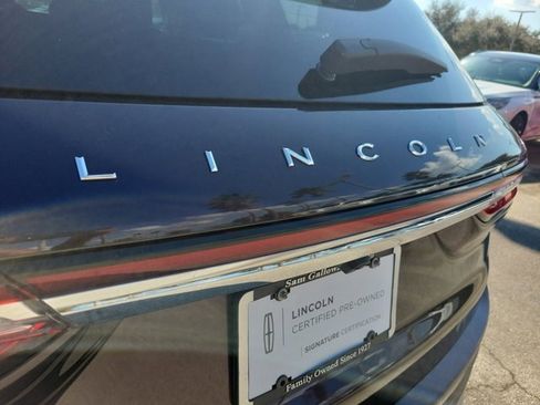 Certified 2023 Lincoln Corsair AWD w/ Equipment Group 101A image 11