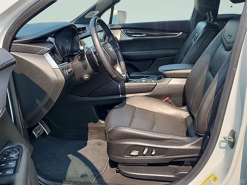 Used 2020 Cadillac XT6 Sport AWD/4WD image 14