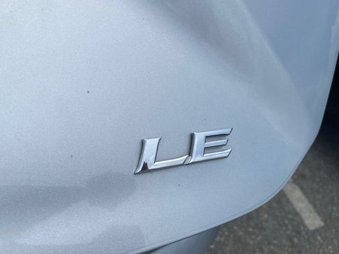 Used 2025 Toyota Camry LE FWD image 15