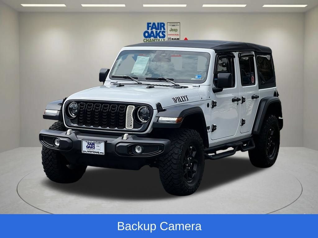 Used 2025 Jeep Wrangler Unlimited Sport AWD/4WD image 3