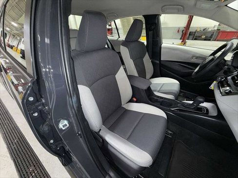 Certified 2024 Toyota Corolla LE image 16