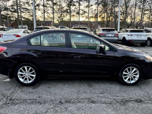 Used 2012 Subaru Impreza 2.0i Premium w/ All-Weather Pkg image 4