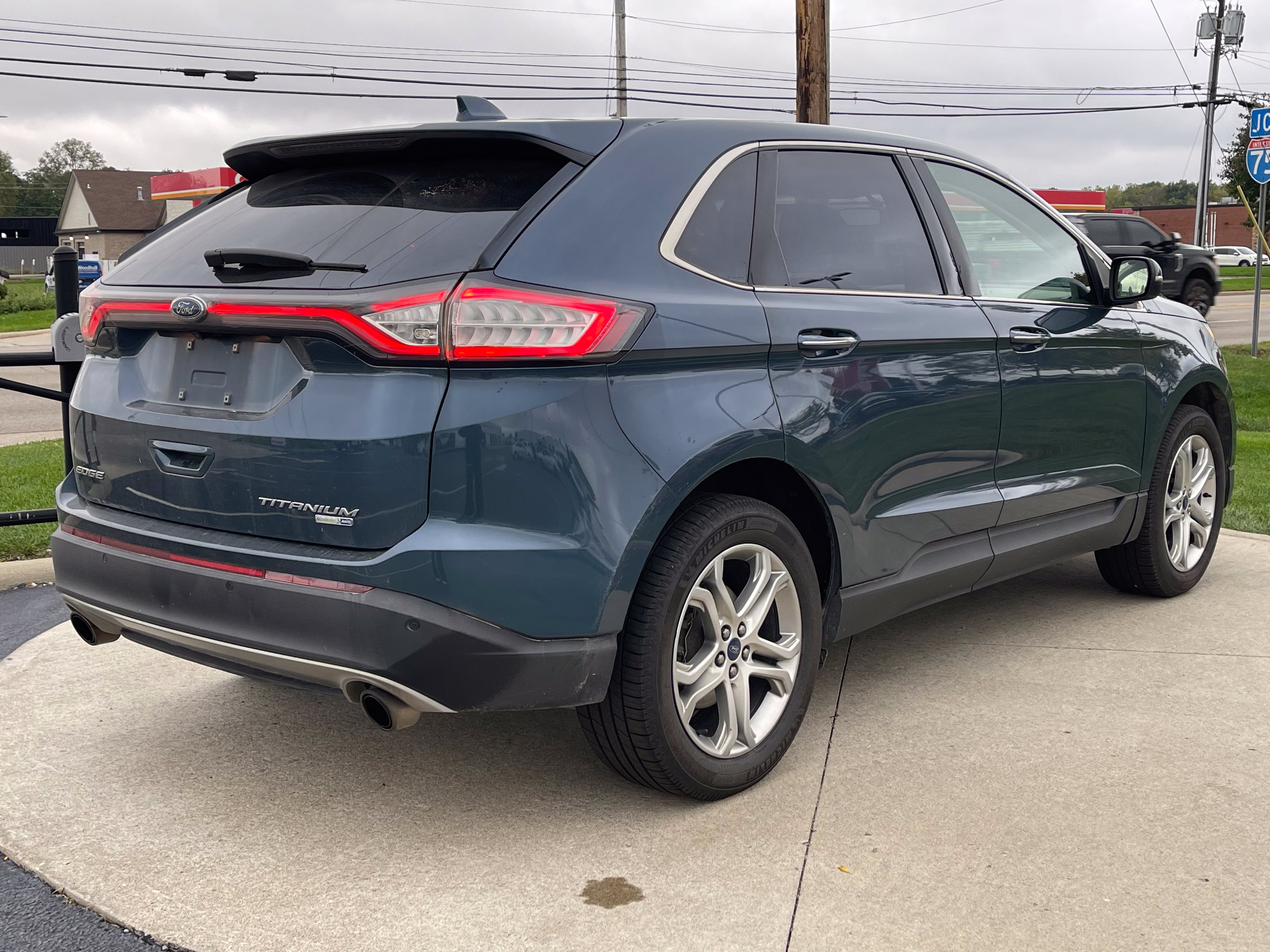 Used 2016 Ford Edge Titanium w/ Equipment Group 301A AWD/4WD image 7
