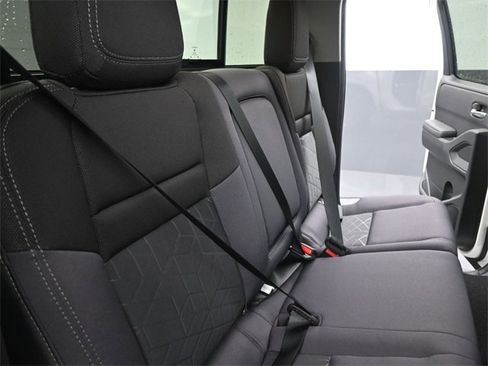 New 2026 Nissan Frontier SV image 25