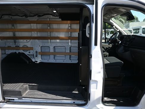 Used 2024 Ford Transit 250 Low Roof w/ Exterior Upgrade Package RWD image 19
