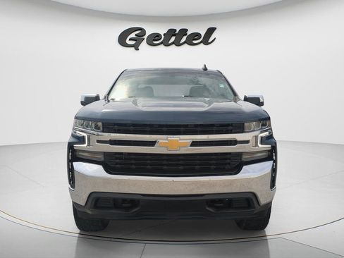 Used 2021 Chevrolet Silverado 1500 LT AWD/4WD image 2