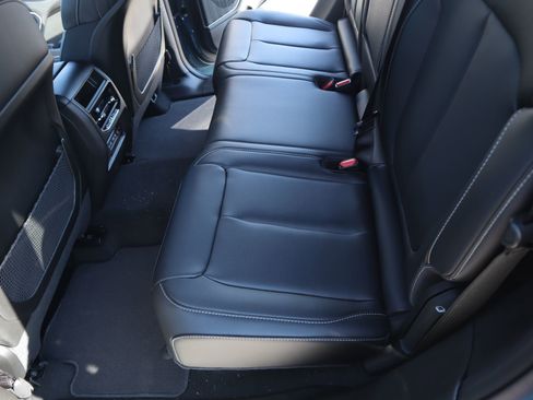 New 2026 Jeep Grand Cherokee Limited image 13