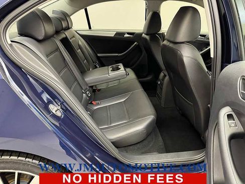 Used 2014 Volkswagen Jetta SE FWD image 18
