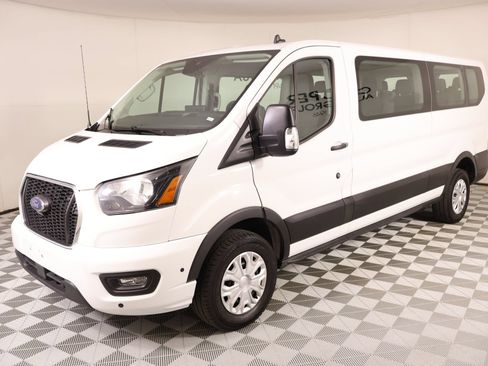 Used 2025 Ford Transit 350 XLT RWD image 10