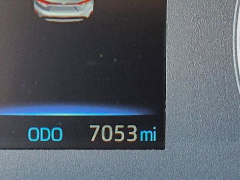 Used 2024 Toyota Corolla LE FWD image 6