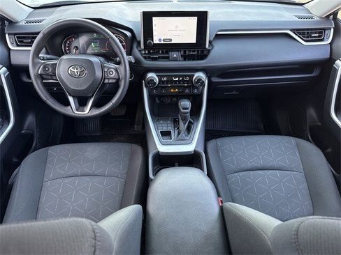 Used 2024 Toyota RAV4 XLE w/ Convenience Package image 11