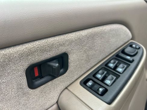Used 2003 Chevrolet Silverado 1500 LS RWD image 27
