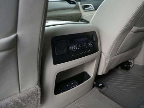 Used 2019 GMC Yukon Denali w/ Open Road Package RWD image 26