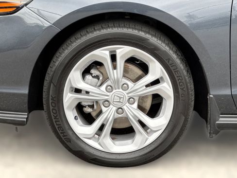 Used 2024 Honda Accord LX image 11