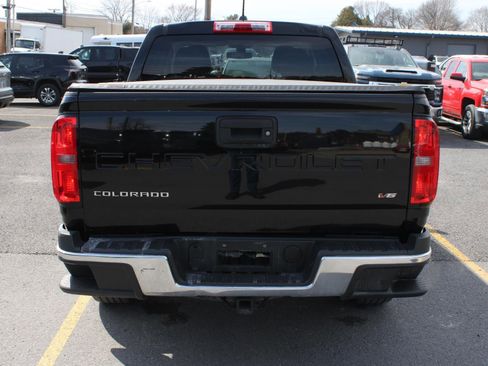 Used 2021 Chevrolet Colorado W/T w/ WT Convenience Package image 6