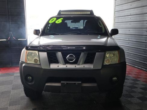 Used 2006 Nissan Xterra Off-Road image 2