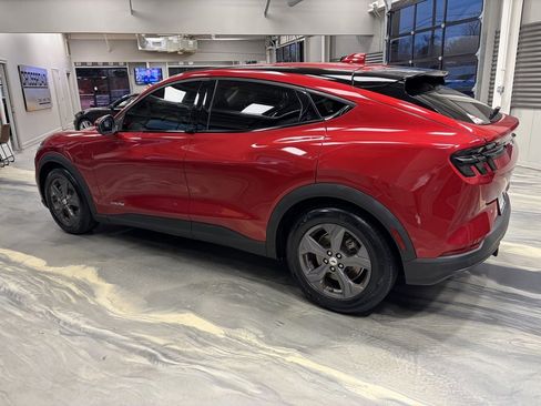 Used 2021 Ford Mustang Mach-E Select w/ Interior Protection Package image 33