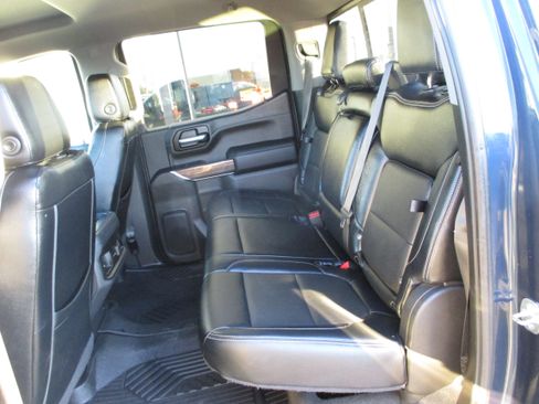 Used 2020 Chevrolet Silverado 1500 RST image 10