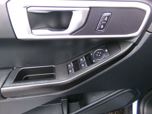 Used 2022 Ford Explorer 4WD Police Interceptor image 14