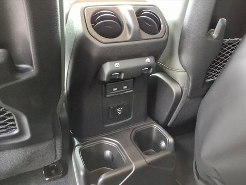 New 2026 Jeep Gladiator Mojave image 34